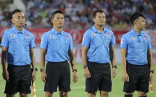 Trọng tài Nguyễn Đình Thái giành danh hiệu Còi vàng 2022