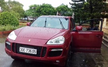 Bắt nghi phạm vận chuyển 19 bánh heroin bằng siêu xe Porsche Cayenne