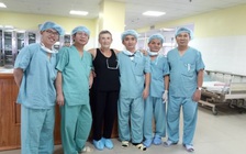 Cứu sống du khách Pháp bị tắc mạch vành, ngưng tim, ngưng thở