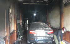 Cứu 5 người kẹt trong ngôi nhà cháy