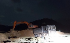 Xuyên đêm bắt quả tang vụ khai thác đất công ở chân núi Nhọn