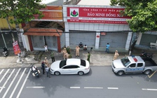 Đồng Nai: Truy đuổi 2 người trên ô tô Camry vượt chốt kiểm dịch ở Biên Hòa