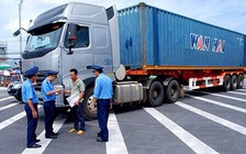 Quá tải cấp phù hiệu, đăng kiểm xe tại TP.HCM