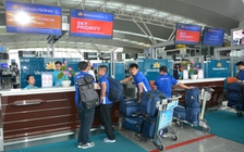 Đội tuyển bóng đá quốc gia vui vẻ lên đường sang Malaysia