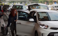 Bộ Thông tin và Truyền thông không đồng ý 'đeo mào' cho Grab