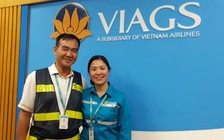 Cảm động chuyện nữ nhân viên 12 lần trả lại đồ khách bỏ quên trên máy bay