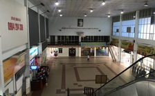 Nhà ga vắng tanh, tàu hủy chuyến