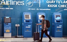 Thủ khoa đại học, cao đẳng được tặng vé máy bay miễn phí