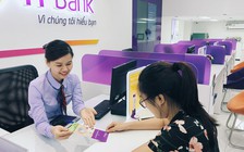 Đấu giá ế, MobiFone hạ giá và bán cổ phiếu TPBank trên sàn