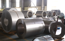 Gần 500 doanh nghiệp niêm yết bị 'dính' xử phạt về thuế