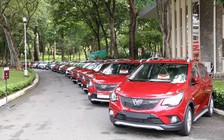 VinFast bàn giao 650 xe Fadil cho khách hàng