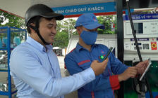 Tặng 10.000 đồng cho khách hàng thanh toán tiền xăng dầu qua VNPT Money