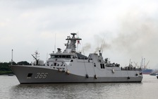 Tàu hộ vệ tên lửa của hải quân Indonesia cập cảng Nhà Rồng