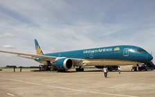 Khách Trung Quốc lại ăn cắp trên máy bay