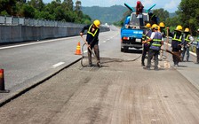 Nhà thầu cao tốc Đà Nẵng - Quảng Ngãi phải chịu chi phí sửa nhiều ‘ổ gà’ mới