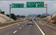 Sét đánh hỏng trạm thu phí, cao tốc Nội Bài - Lào Cai phải thu vé giấy