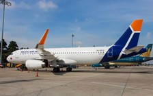 Tạm giữ nam hành khách nước ngoài la hét có bom trên máy bay