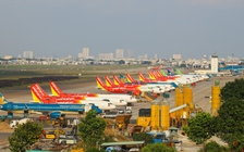 Hàng không mở 'chuyến bay trọn gói' đưa người từ TP.HCM về các tỉnh