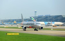 Bộ Y tế đề xuất khách 'thẻ xanh' bay về Việt Nam chỉ cách ly 3 ngày