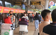 Mưa giông, máy bay có thể khó hạ cánh xuống sân bay Tân Sơn Nhất