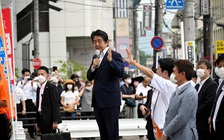 2,5 giây quyết định để cứu mạng ông Abe