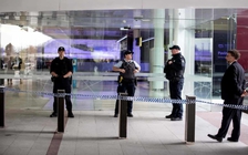 Sân bay thủ đô Úc rúng động vì 5 phát súng
