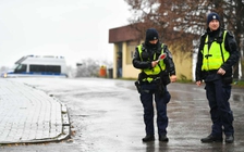 Chiến sự ngày 266: Ukraine vẫn cho rằng tên lửa làm chết người ở Ba Lan có 'dấu vết của Nga'