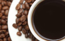 Ngày mới với tin tức sức khỏe: Tin vui cho những người thích uống cà phê và trà