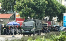 Nhiều người tập trung trước cổng Công an tỉnh Thanh Hóa đòi thả người bị triệu tập