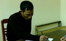 Trộm xe máy còn rút dao tấn công cảnh sát