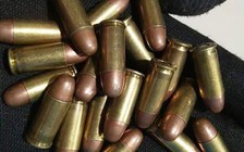 Cụ bà 73 tuổi bị phạt 20 triệu đồng vì tàng trữ đạn K59