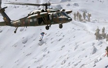 Trực thăng cứu hộ Nhật rơi khi diễn tập, ít nhất 3 người chết