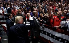 Giải Pulitzer lần thứ 101 nổi bật với các bài báo về Trump, Putin