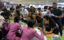 Indonesia hạ cảnh báo đối với núi lửa Agung, sân bay hoạt động trở lại