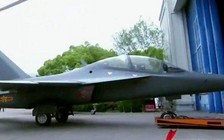 Hải quân Trung Quốc gấp rút huấn luyện phi công cho tàu sân bay