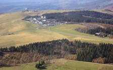 Máy bay lao xuống nhóm người ở Đức, 3 nạn nhân thiệt mạng