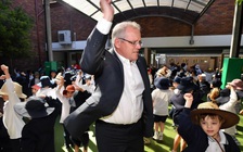 Úc tuyên bố đóng cửa trường học kỳ thị học sinh đồng tính