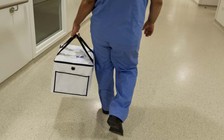 Anh muốn cấm người dân ‘du lịch ghép tạng’