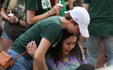 Mật vụ bày cách giúp đề phòng xả súng học đường