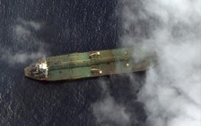 Tàu Iran bán dầu, Mỹ tuyên bố cấm vận bên mua