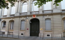 Pháp triệu tập đại sứ Trung Quốc vì nhận định gây tranh cãi về Covid-19