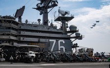 Tàu sân bay USS Ronald Reagan tập trận ngoài khơi Nhật Bản