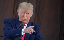 Tổng thống Trump chỉ trích quân đội muốn chiến tranh vì lợi ích các hãng vũ khí