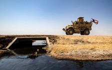 Mỹ điều thêm quân, xe chiến đấu đến Syria sau các vụ chạm trán với phía Nga