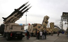 Mỹ thông báo cấm vận các công ty Trung Quốc, Nga