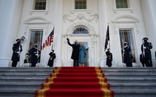 Ngày đầu làm việc sau nhậm chức, Tổng thống Biden làm gì tại Nhà Trắng?