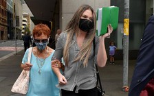 Cô giáo thừa nhận nhiều lần quan hệ với nam sinh tại Úc