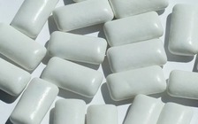 Bộ Quốc phòng Nga bào chế kẹo cao su chữa Covid-19?