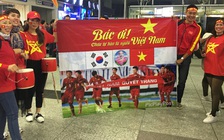 Hàng nghìn cổ động viên sang chảo lửa Bukit Jalil tiếp lửa cho tuyển Việt Nam