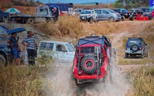 Gay cấn cuộc đua offroad